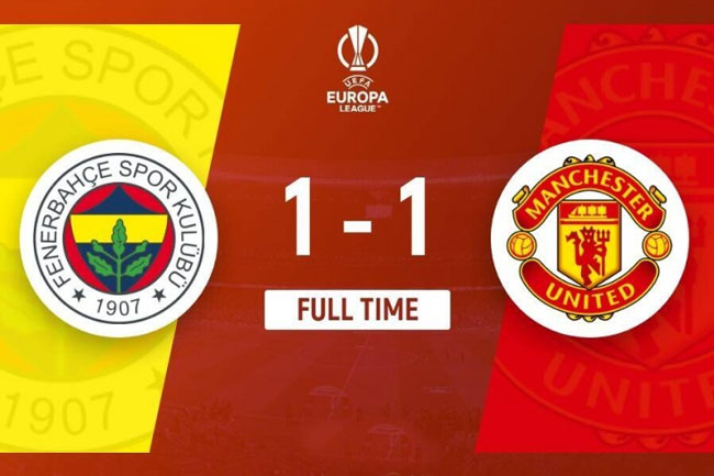 Man United hoà Fenerbahce, Mourinho nhận thẻ đỏ, Antony rời sân vì chấn thương trở thành tâm điểm